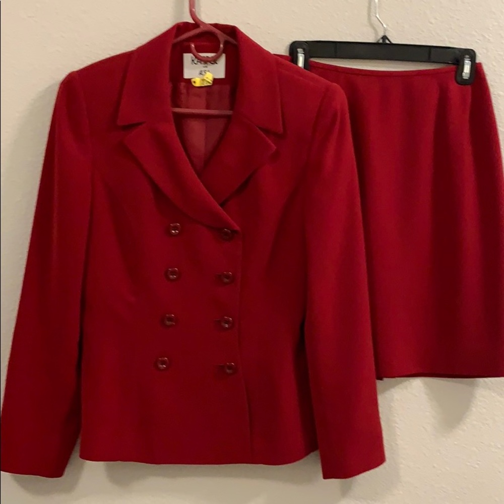 Kasper for ASL Cranberry fitted skirt suit